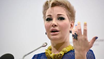 Денис Вороненков - Мария Максакова - Людмила Максакова - С вернувшейся в Россию Максаковой отказалась общаться мать - gazeta.ru - Москва - Киев