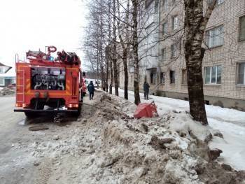 Из-за пожара пострадали жильцы многоэтажки в Великом Устюге - vologda-poisk.ru - Вологда