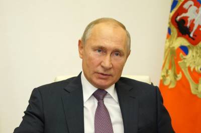 Владимир Путин - Путин рекомендовал запретить отождествление роли СССР и Германии во Второй мировой - zik.ua