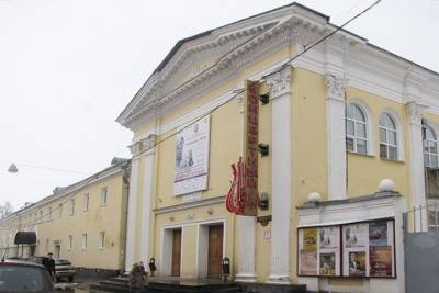 Владимир Высоцкий - Ярославская филармония имеет авторские права на три песни Высоцкого - yar.mk.ru - Екатеринбург - Ярославль