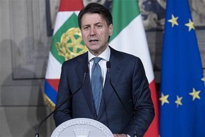 Джузеппе Конт - Маттео Ренци - Серджо Маттарелл - Премьер-министр Италии Джузеппе Конте объявил об отставке - aif.ru - Италия