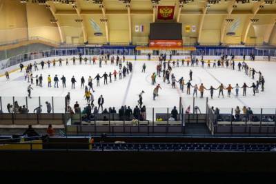 «Политех на льду»: студенты ТвГТУ по традиции отметили Татьянин день на коньках - afanasy.biz