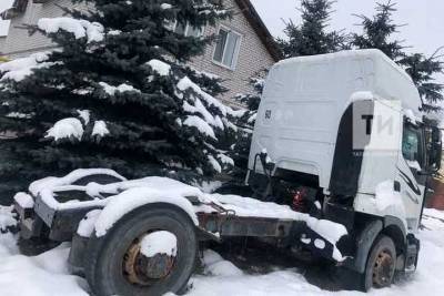 Приставы продали грузовик казанца за долги по налогам - kazan.mk.ru