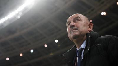 Станислав Черчесов - Черчесов объяснил решение привиться от коронавируса - iz.ru - Сочи - Турция - Уфа