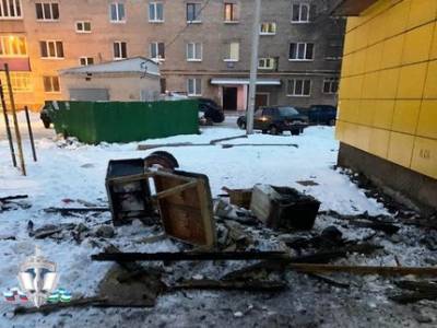 В Башкирии полицейские спасли женщин из горящей квартиры - ufatime.ru - Башкирия