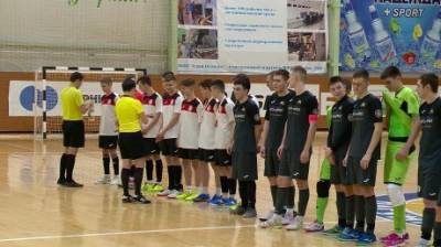 Пензенцы одержали победу в первенстве области по мини-футболу - penzainform.ru