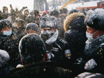 В Москве задержали мужчину по уголовному делу о нападении на силовиков - kasparov.ru - Москва