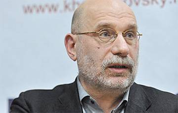 Борис Акунин - Борис Акунин: Можно, конечно, лукашенствовать и дальше, но к чему это приведет? - charter97.org