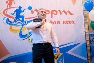 Александр Моор - Моор разрешил тюменским спортсменам выезжать на мероприятия в другие регионы - znak.com - Тюменская обл.