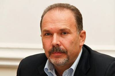 Мурад Мусаев - Михаил Мень - Следствие просит ограничить срок ознакомления с делом Меня до 1 февраля - aif.ru - Ивановская обл.