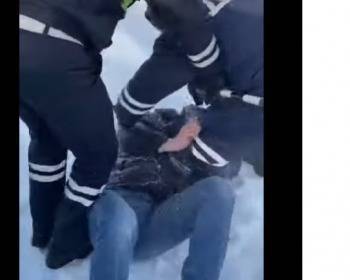 Юрист дал оценку ситуации с задержанием водителя в Череповце из-за тонировки стекол - vologda-poisk.ru - Вологда - Череповец