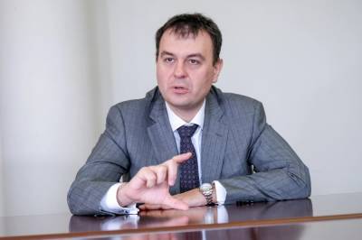 Просто дуже потрібні гроші. Гетманцев не залишає спроб зобов’язати Google, Microsoft та інші IТ-компанії платити податки Україні - itc.ua