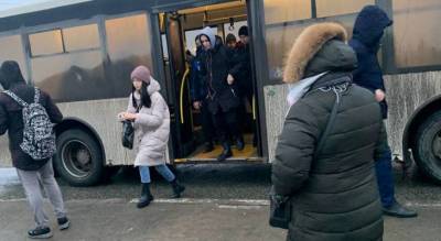 Еще 13 пассажиров оказались в неподходящий момент без маски и попались - pg21.ru - респ. Чувашия - Чебоксары