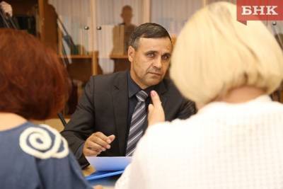 Сидячая забастовка помогла депутату из Сосногорска получить нужный протокол - bnkomi.ru - Сосногорск - район Сосногорский