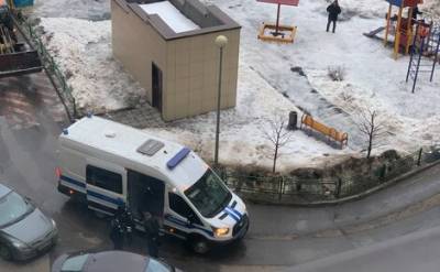 Алексей Навальный - Юлия Навальная - Вероника Полякова - Московская полиция пришла сегодня с обысками по следам субботней акции протеста - echo.msk.ru - Москва