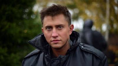 Агата Муцениеце - Павел Прилучный - Прилучного застали за поцелуем с партнершей по съемкам - 5-tv.ru