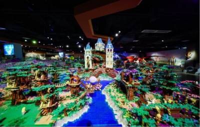 Вселенная Толкина в миниатюре: самая большая инсталляция из Lego установила мировой рекорд - 24tv.ua - Новости
