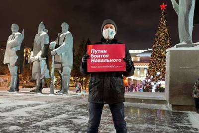 Независимого новосибирского депутата задержала полиция - tayga.info - Новосибирск