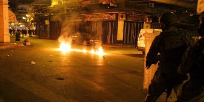 Демонстранты применили боевые гранаты. В Ливане протесты против комендантского часа переросли в беспорядки и стычки с полицией - nv.ua - Триполи - Ливан
