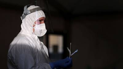 Александр Горелов - Феликс Ершов - Вирусолог заявил о постепенном завершении пандемии COVID-19 в России - gazeta.ru