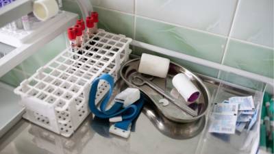 В Алтайском крае приостановили вакцинацию от коронавируса из-за нехватки препарата - runews24.ru - Алтайский край