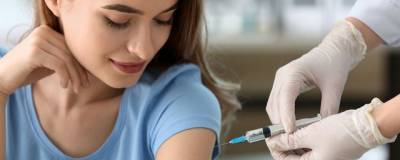 До конца зимы в Новосибирск поставят более ста тысяч доз вакцины от COVID-19 - runews24.ru - Новосибирск - Новосибирская обл.
