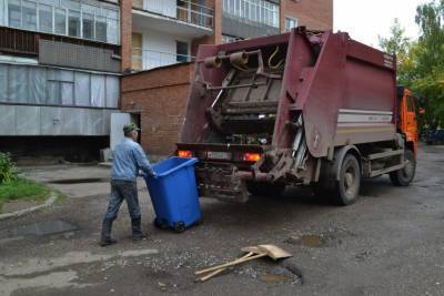 УФАС обязал регоператора Удмуртии вывозить мусор и из мусорокамер - gorodglazov.com - респ. Удмуртия - Сарапул