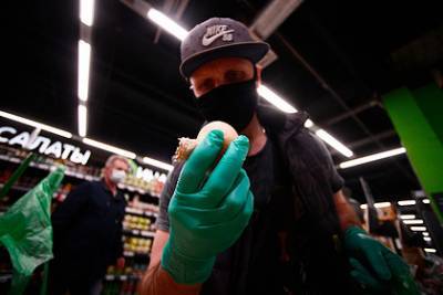 Михаил Гинзбург - Российский врач назвал защищающий от рака продукт - lenta.ru