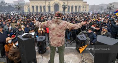Никола Пашинян - "Восстать против этих властей - право народа": в Ереване проходит митинг оппозиции - ru.armeniasputnik.am - Ереван