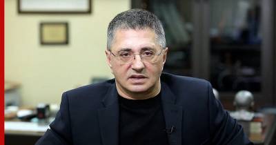 Александр Мясников - Вильям Гейтс - Доктор Мясников согласился с Биллом Гейтсом насчет смертоносной пандемии - profile.ru