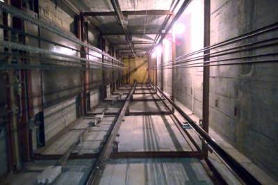 В Киеве строители упали в шахту лифта, есть погибшие - zik.ua - Киев - район Святошинский - Строительство