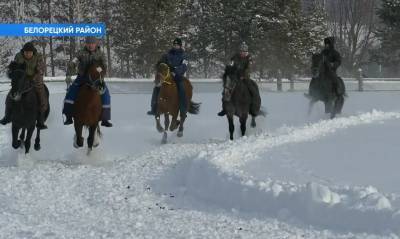 В Башкирии прошел конно-спортивный праздник - bash.news - Башкирия - район Белорецкий