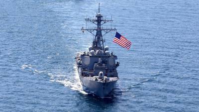 В НАТО объяснили заход эсминца США в Чёрное море - russian.rt.com - США - Крым - Лунгеск