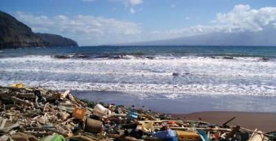 В Крыму создадут плавучую платформу для очистки моря от техногенных загрязнений - runews24.ru - Крым - Симферополь