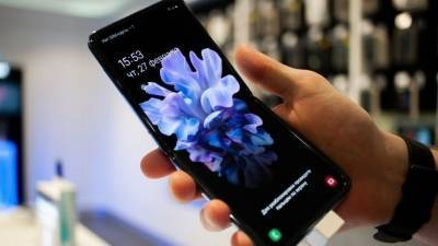 Samsung будет поставлять складные дисплеи другим производителям - 5-tv.ru - Южная Корея