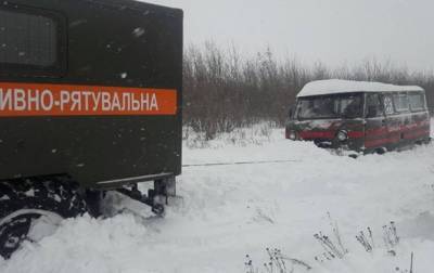 В Одесской области из-за снегопада заблокированы девять сел - korrespondent.net - Киев - Одесса - Одесская обл. - Белгород - Березовск