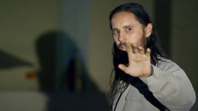 Джаред Лето - Мила Кунис - Психологический триллер "Дьявол в деталях" стал доступен для зрителей РФ - inforeactor.ru - Вашингтон