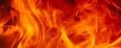 При пожаре в студенческом общежитии на севере Сахалина эвакуировали более ста человек - runews24.ru - Сахалинская обл.