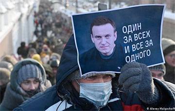 Алексей Навальный - Корней Чуковский - Навальный призвал привести в чувство «завсегдатаев аквадискотеки» - charter97.org
