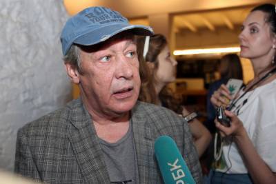 Михаил Ефремов - Софья Кругликова - Стало известно, сколько десятков миллионов хранит в заначке Михаил Ефремов - mk.ru