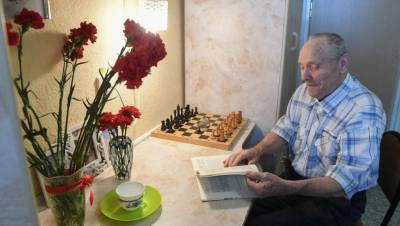 Дмитрий Песков - Правительство выделит 435 млрд рублей на индексацию соцвыплат - gazeta.ru