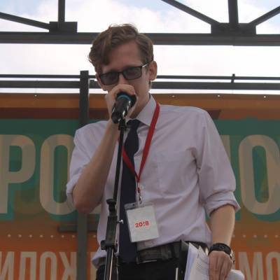 Алексей Навальный - Последний оставшийся на свободе активист штаба Навального в Кургане арестован на 10 суток - znak.com