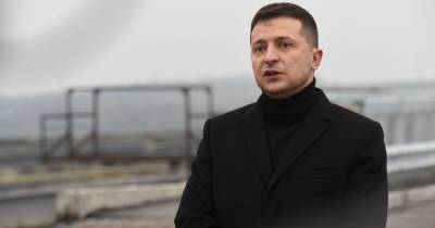 Владимир Зеленский - "20 лет на рынке переобуваний": Зеленский об отдельных политиках в Раде, которые меняют свое мнение о референдуме - tsn.ua