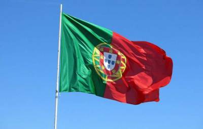 Жителям Португалии запретили поездки за границу - lenta.ua - Португалия