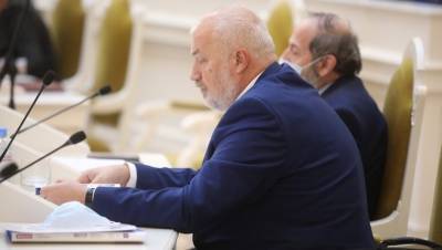 Михаил Амосов - "Первую ночь спал без кислорода": депутата Амосова выписали из больницы - dp.ru
