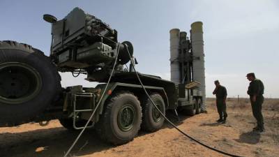 ЗРС С-400 «Триумф» заступила на боевое дежурство под Самарой - russian.rt.com - Самара - Свердловская обл. - Самарская обл.