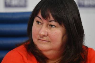 Александр Большунов - Елена Вяльбе - Вяльбе заявила, что гордится выступлением Большунова на этапе КМ в Швеции - aif.ru - Швеция