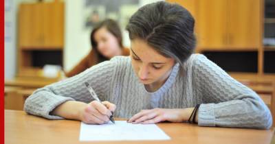 Ученикам 9 и 11 классов разъяснили особенности выпускных экзаменов - profile.ru
