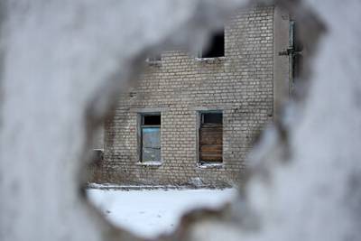Леонид Кравчук - Окраины Донецка обстреляли из гранатометов - lenta.ru - ДНР - Донецк - ЛНР
