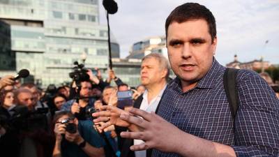 Константин Янкаускас - Суд в Москве арестовал муниципального депутата Янкаускаса на 10 суток - iz.ru - Москва - 23 Января